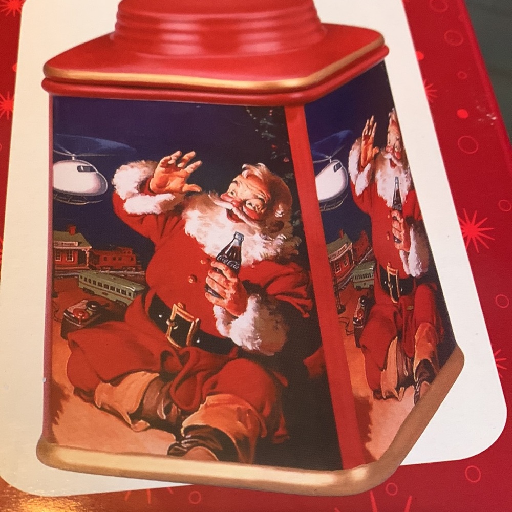 Coco cola Santa stoneware canister Christmas jar made in 2002 Holiday portraits